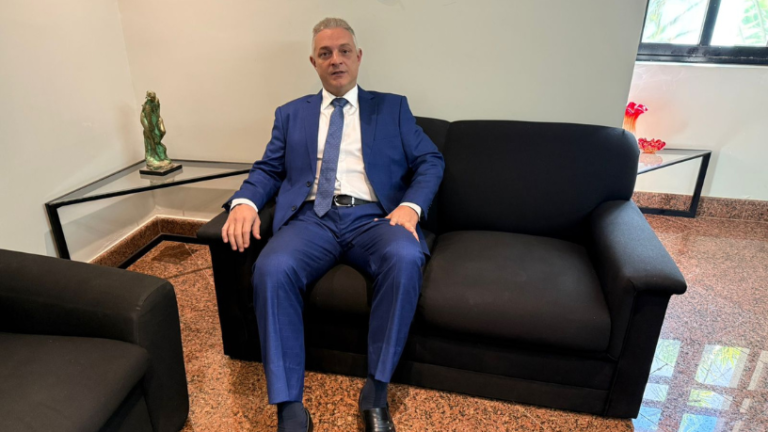 Leonardo Manzan mostra os impactos do modelo OCDE na tributação de intangíveis e dados globais.