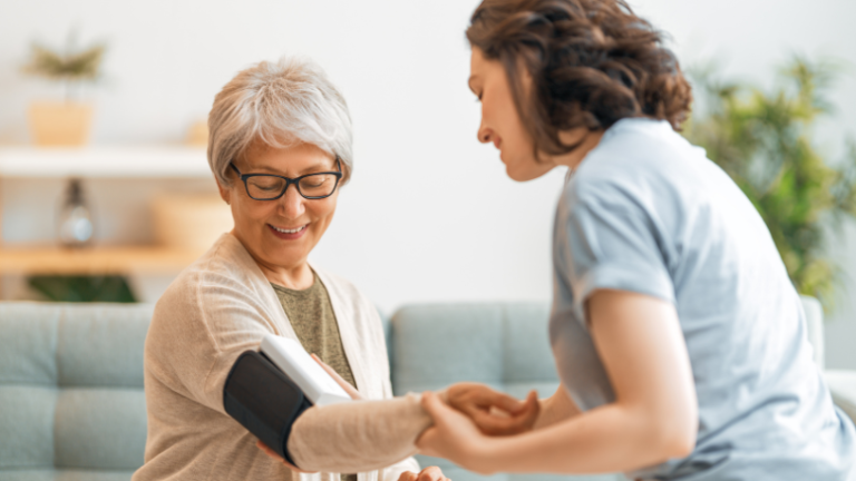 Andrey de Oliveira Pontes explica as principais causas e sintomas da pressão alta e mostra caminhos naturais para manter a saúde cardiovascular sob controle.